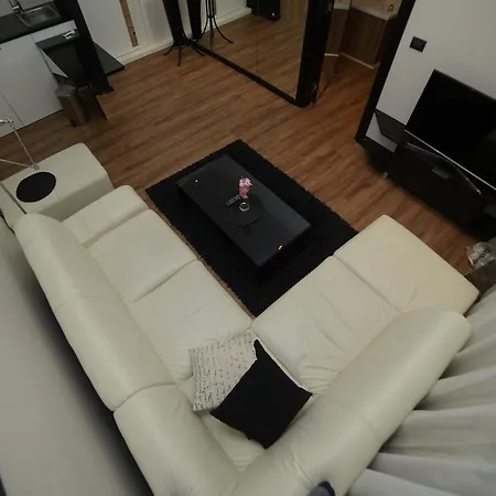 Place Apartment