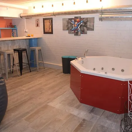 Place Апартаменты *